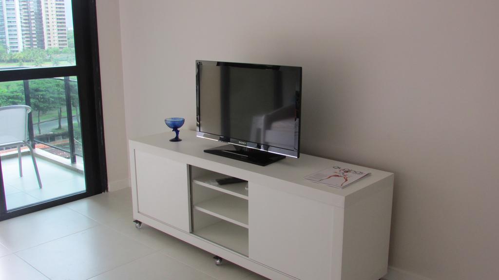Lindo Apto No Barrabela, Todo Equipado, Com Arcondicionados Split Novos No Quarto E Na Sala, Limpissimo, Cheiroso, Novinho, Condominio Em Frente A Praia, Com Piscina Aquecida, Sauna, Quadra, Academia, Lavanderia, Salao De Beleza, Restaurantes, Mercad Rio de Janeiro Room photo