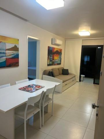 Lindo Apto No Barrabela, Todo Equipado, Com Arcondicionados Split Novos No Quarto E Na Sala, Limpissimo, Cheiroso, Novinho, Condominio Em Frente A Praia, Com Piscina Aquecida, Sauna, Quadra, Academia, Lavanderia, Salao De Beleza, Restaurantes, Mercad Rio de Janeiro Exterior photo